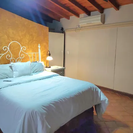 Habitacion Con Bano Privado Y Estacionamiento San Martín Room photo