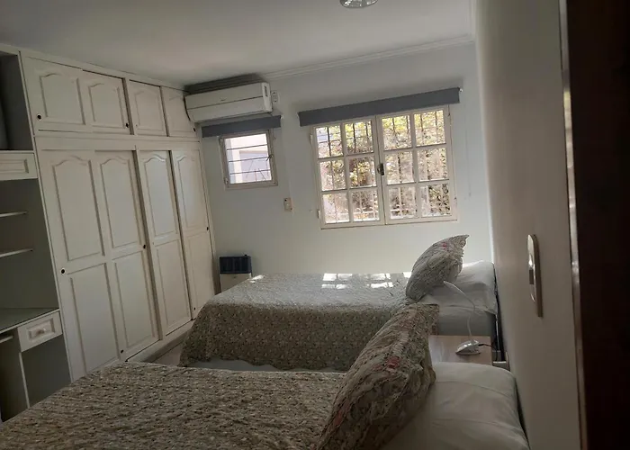 Habitacion Con Bano Privado Y Estacionamiento