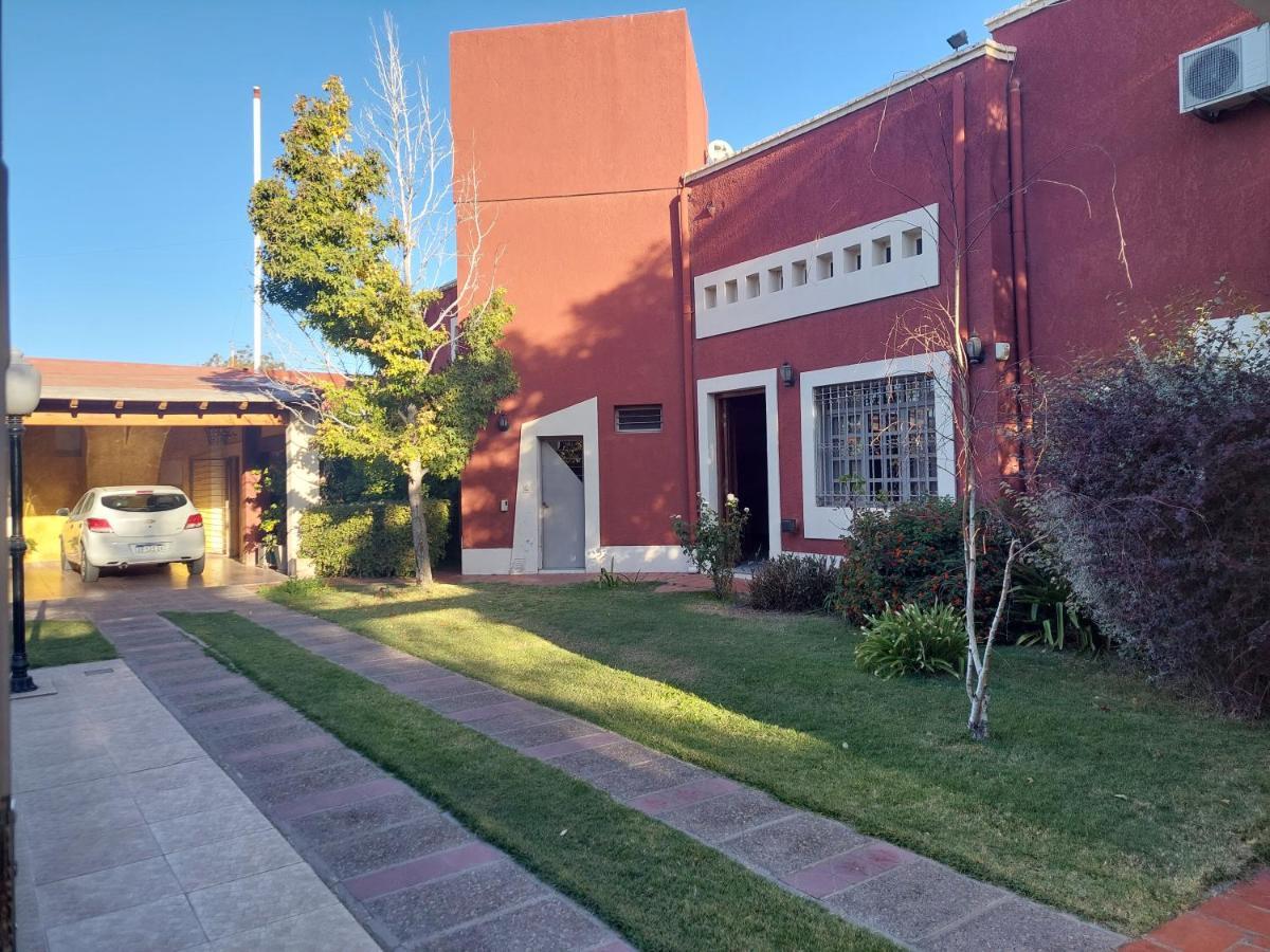 Homestay Con Bano Privado Y Estacionamiento *